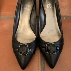 Nine & Co. Black Leather Heels with buckle